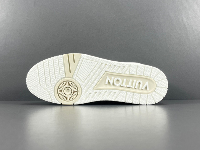 LUSV SNEAKERS