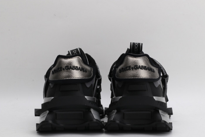 DG SNEAKER