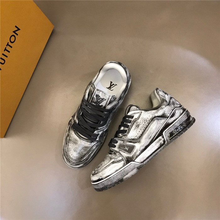 LUSV SNEAKERS