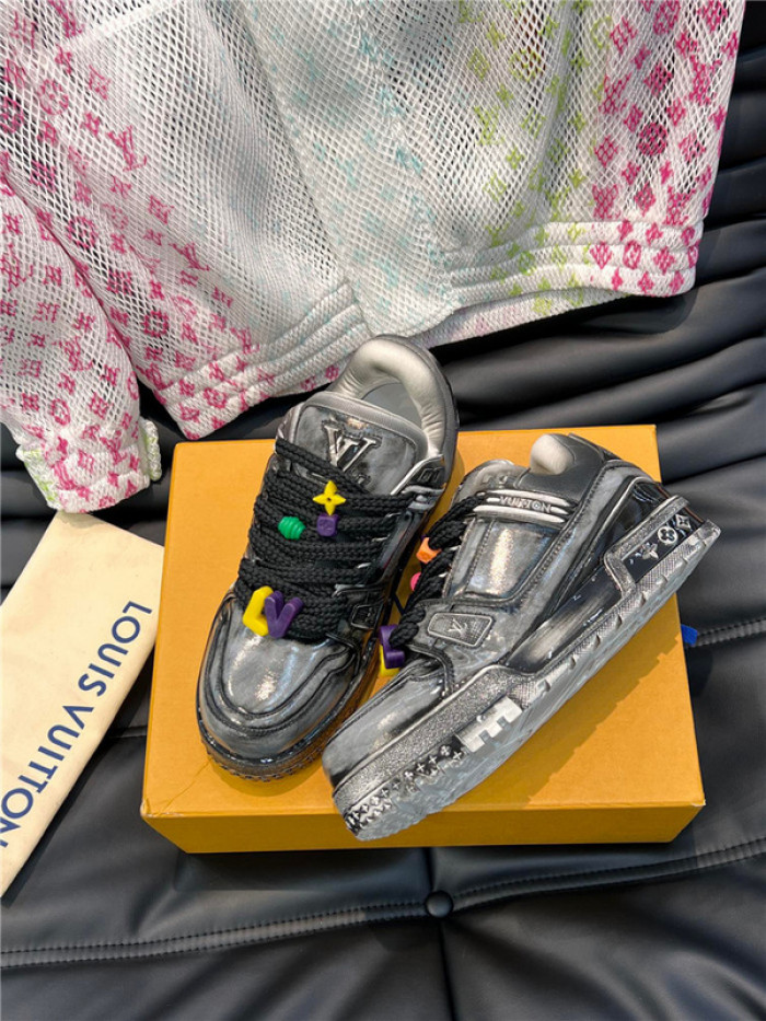 LUSV SNEAKERS