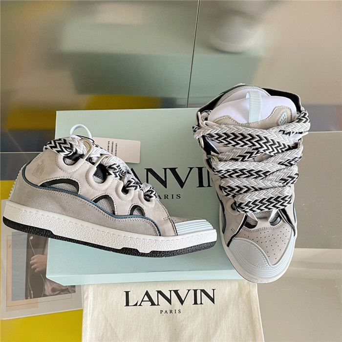 Lanu1n curb sneaker