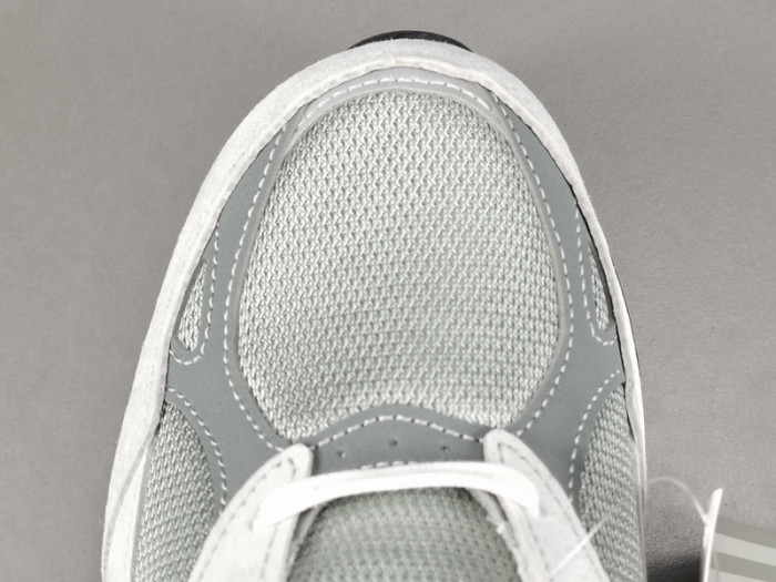 new Ba1an*e 990 v3 u990gy3