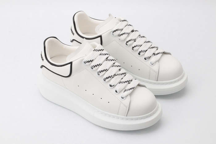 ALEXMQ Sneakers