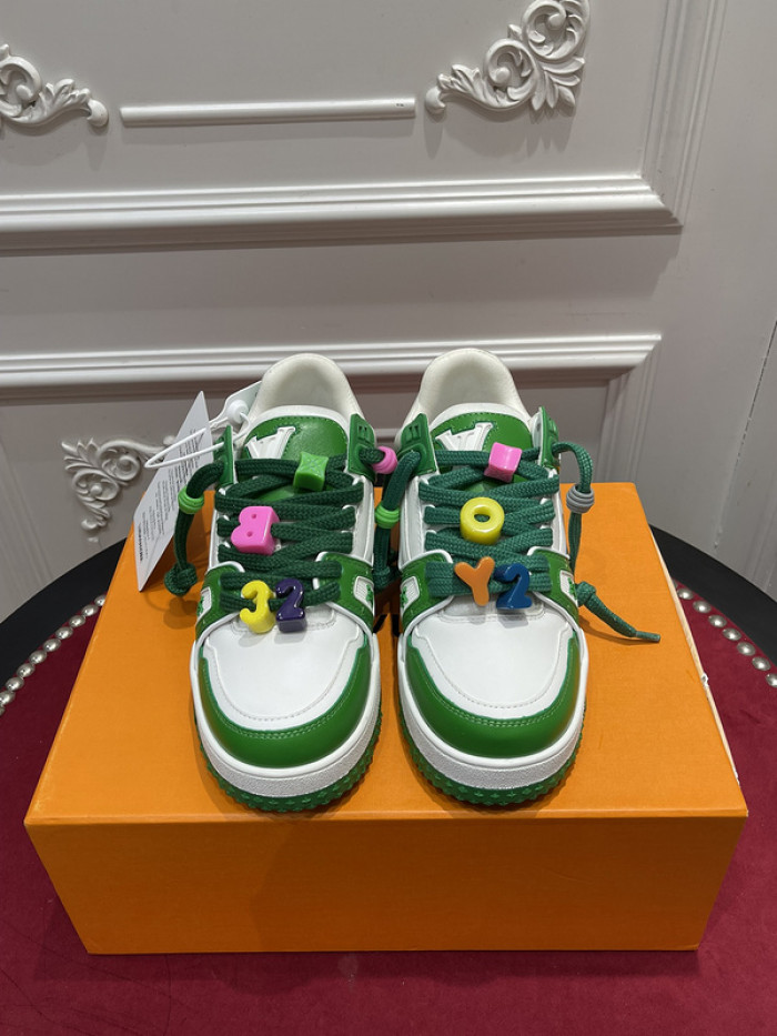 LUSV SNEAKERS