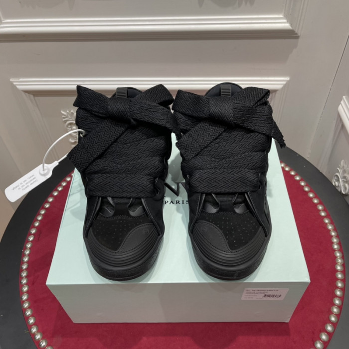 Lanu1n curb sneaker