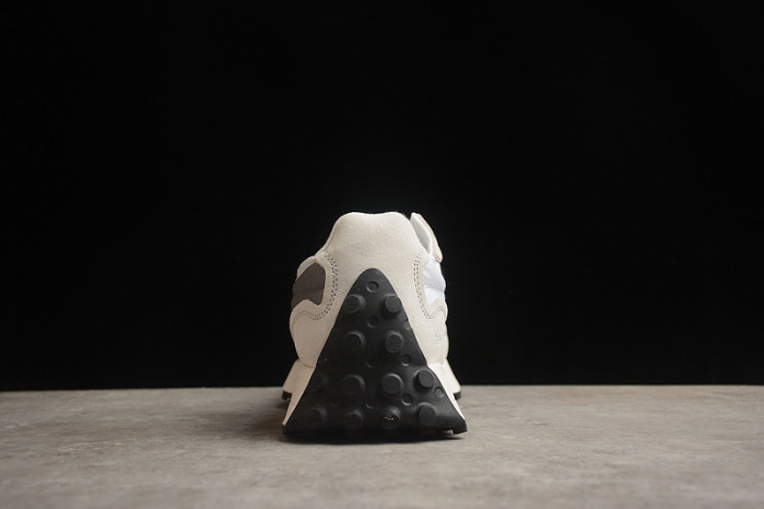 new Ba1an*e 327 grey matter white u327wed