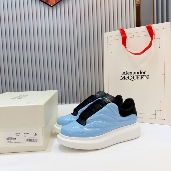 ALEXMQ Sneakers
