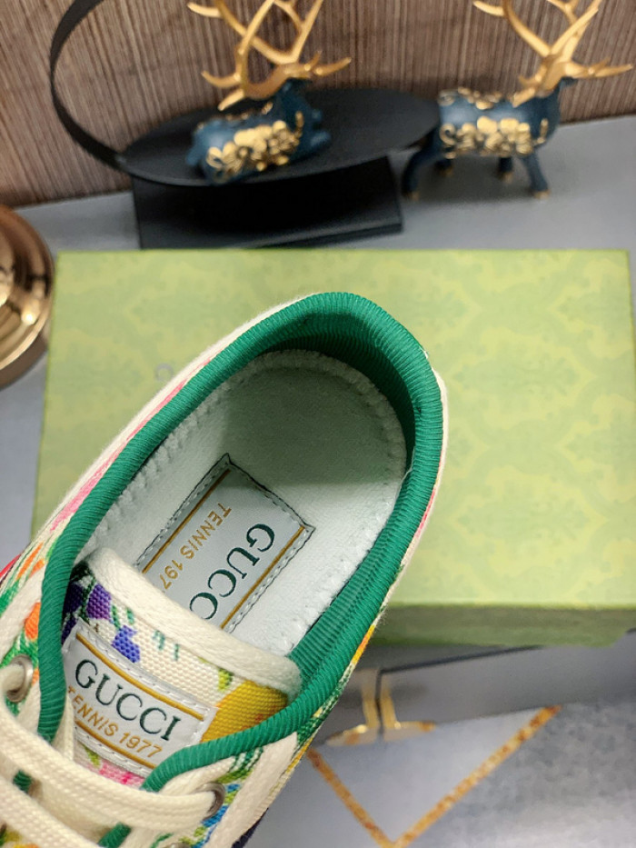 GCI SNEAKER