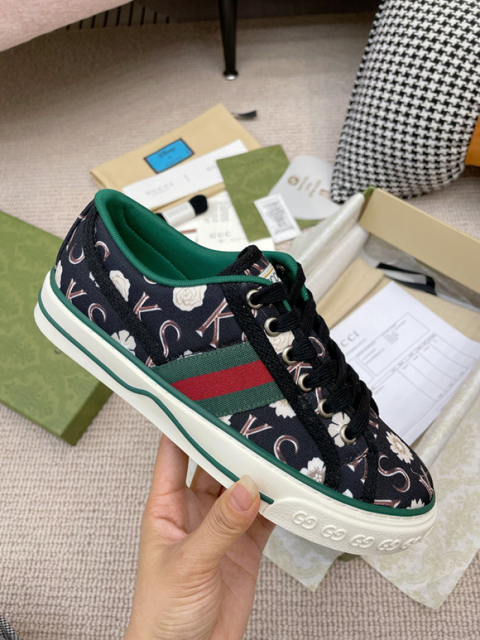 GCI SNEAKER