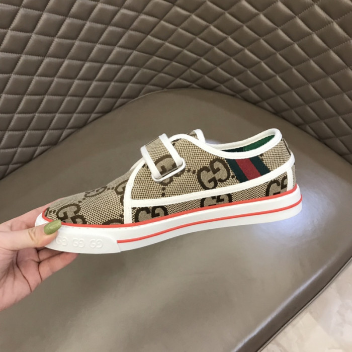 GCI SNEAKER
