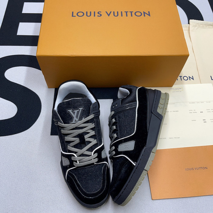 LUSV SNEAKERS