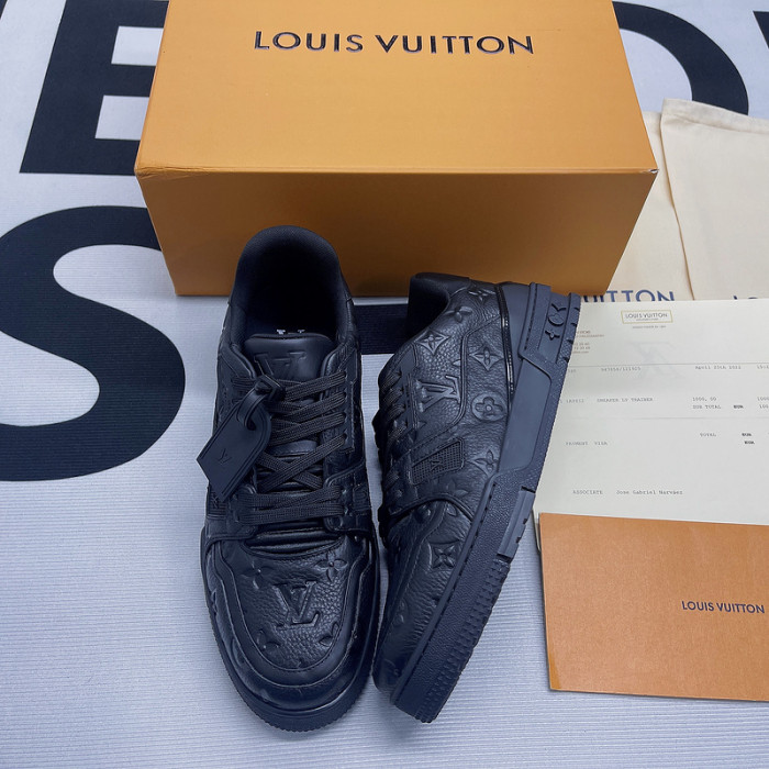 LUSV SNEAKERS