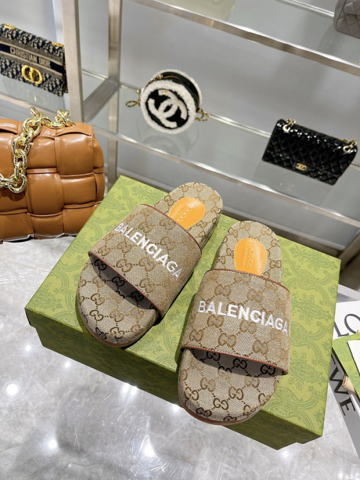 GCI GG Slide Sandal