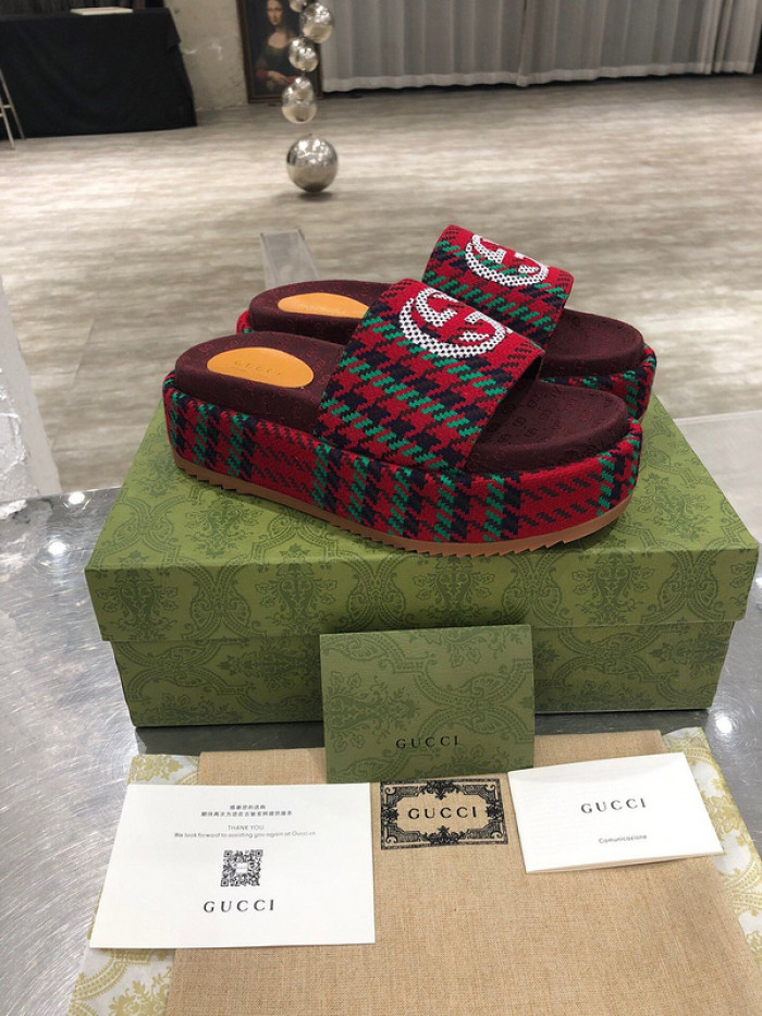 GCI GG Slide Sandal