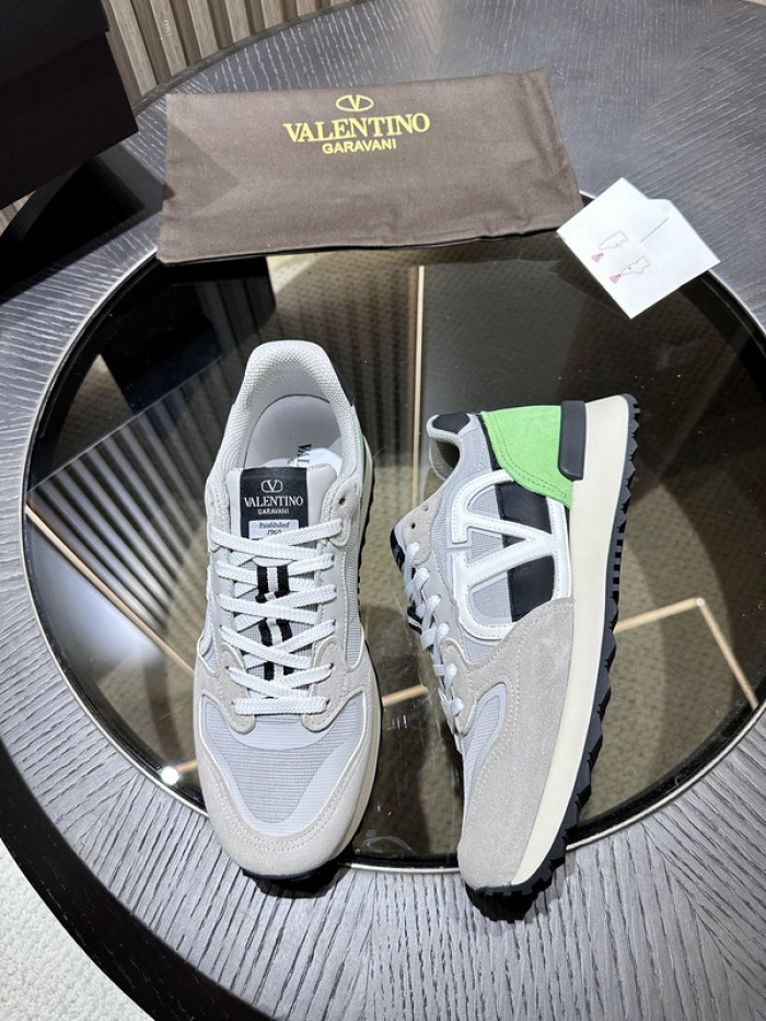 Va1e*ntin0 garavani sneaker