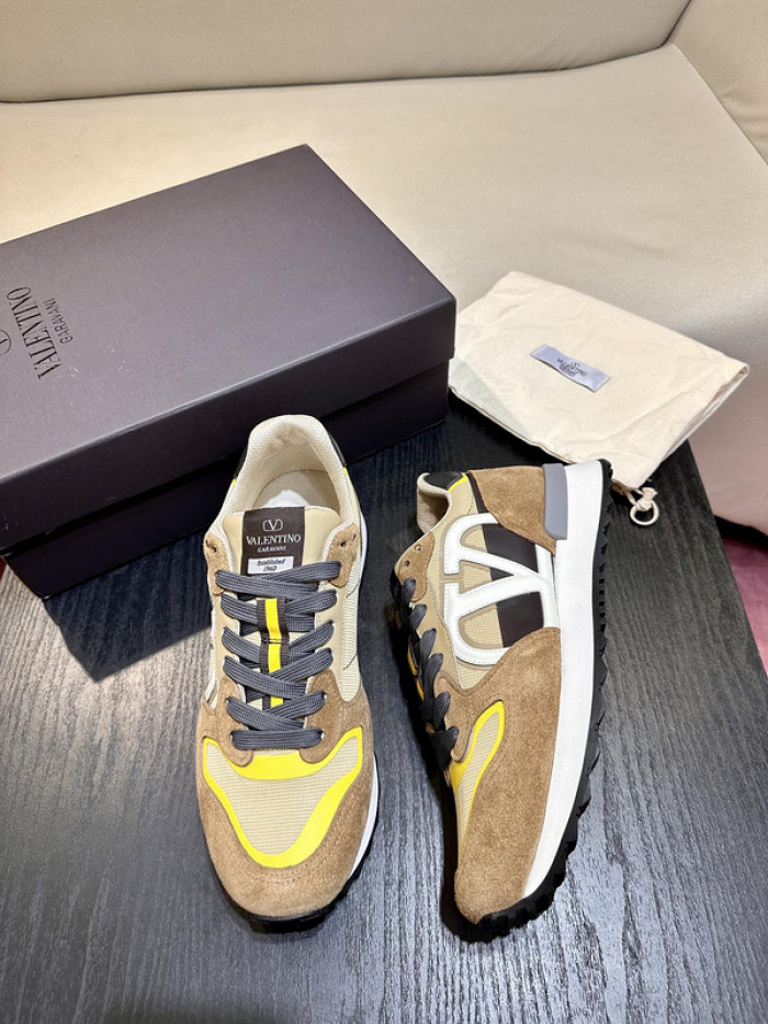 Va1e*ntin0 garavani sneaker