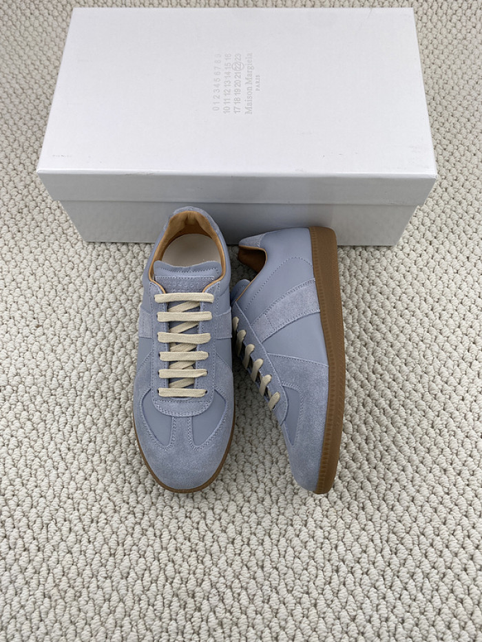 ma*s*n Ma*i*la sneaker