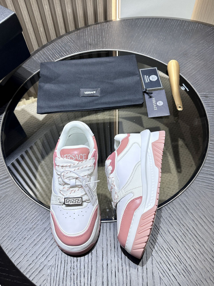 Va1e*ntin0 garavani sneaker