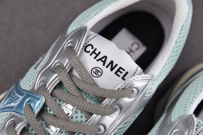 CHNL Sneaker
