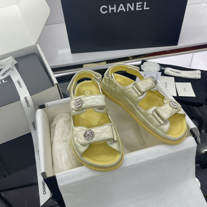 CN Slide Sandal