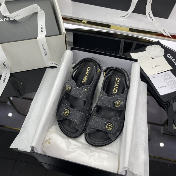 CN Slide Sandal