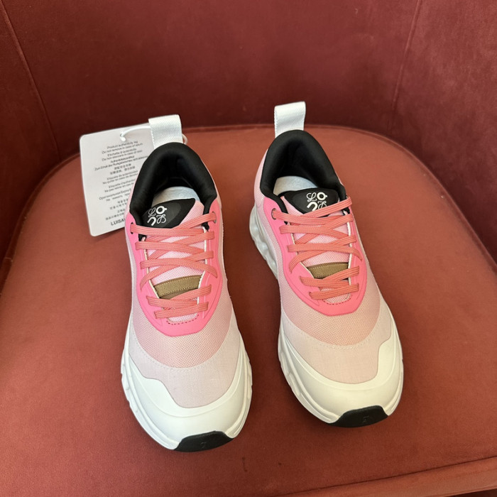 L0ew* sneaker