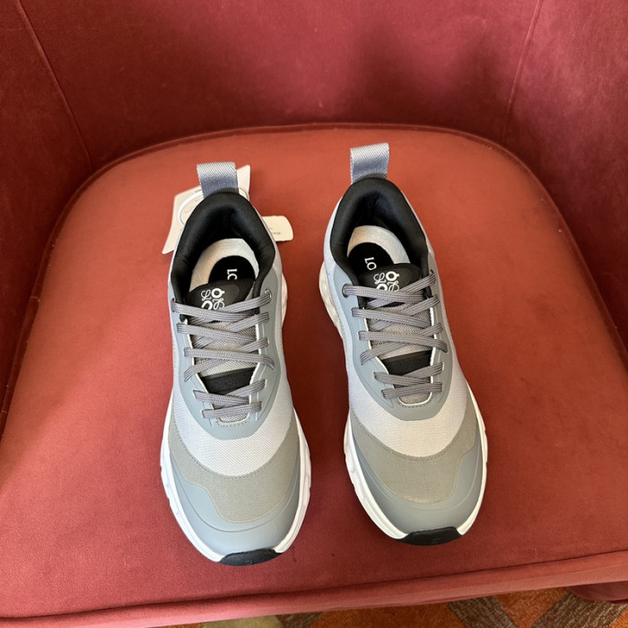 L0ew* sneaker