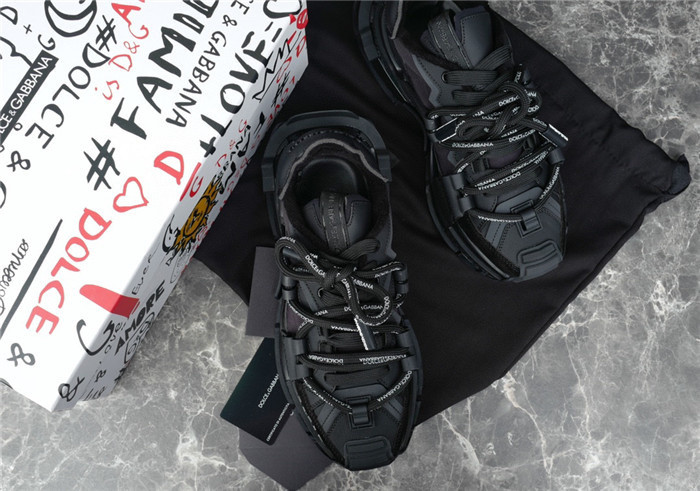 DG SNEAKER