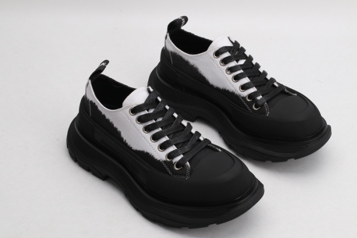 ALEXMQ Sneakers