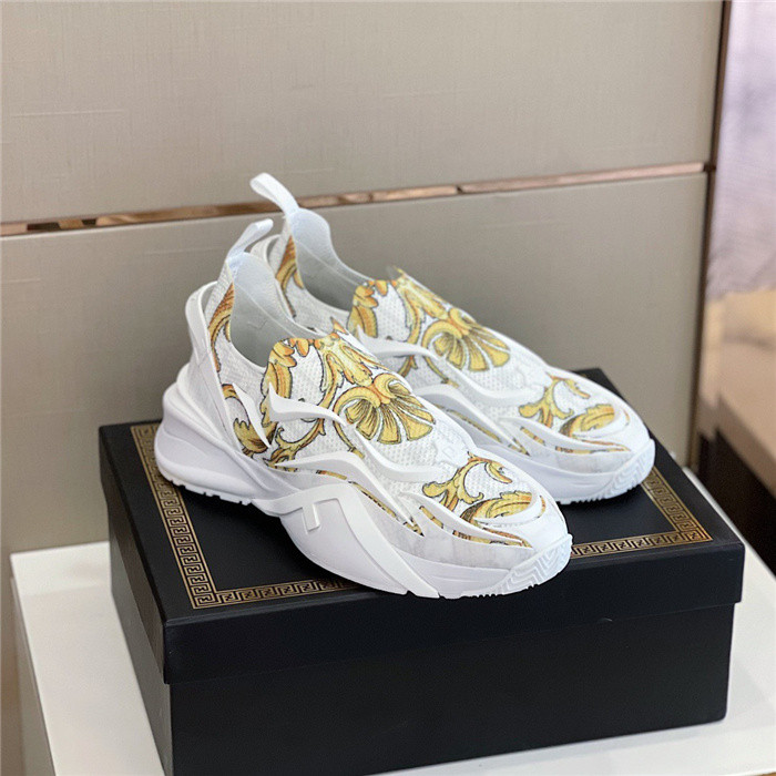 VRCE Sneaker