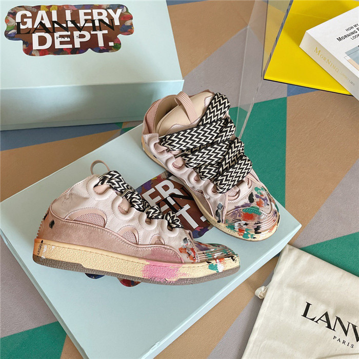 Lanu1n curb sneaker