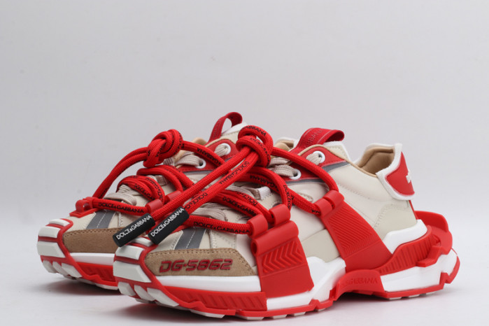 DG SNEAKER