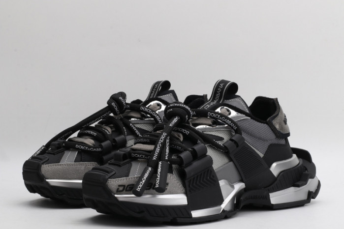 DG SNEAKER