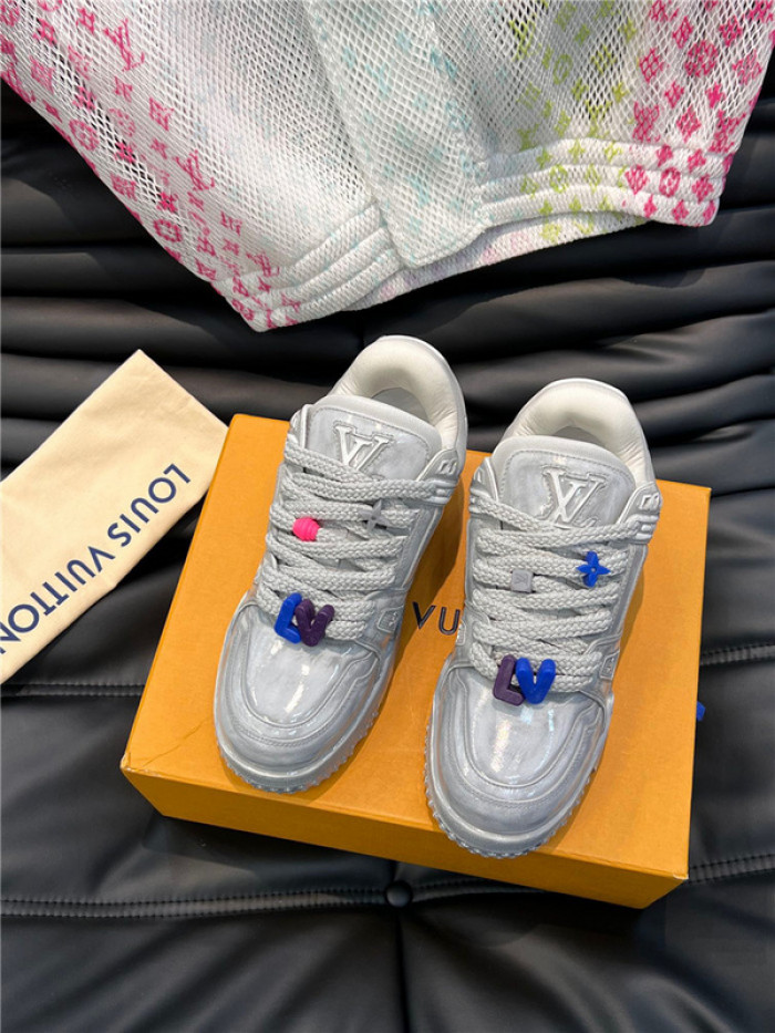 LUSV SNEAKERS
