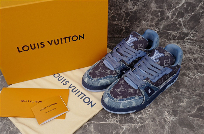 LUSV SNEAKERS