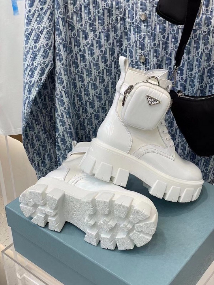 Pra*a boots