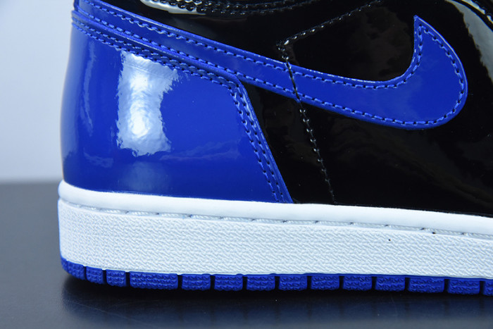 Air Jordan 1 Dark Marina Blue 555088-4041