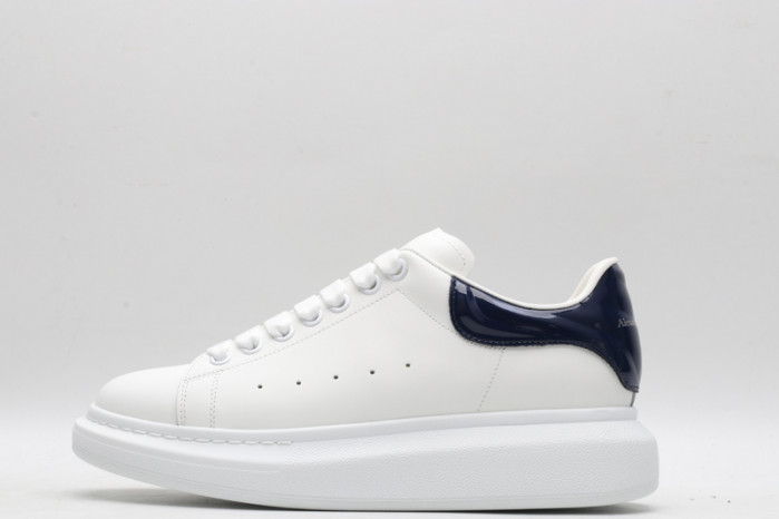 ALEXMQ Sneakers