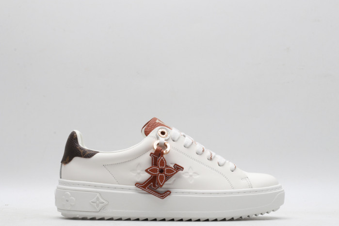 LUSV SNEAKERS