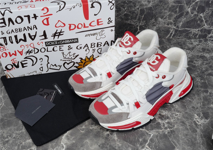 DG SNEAKER