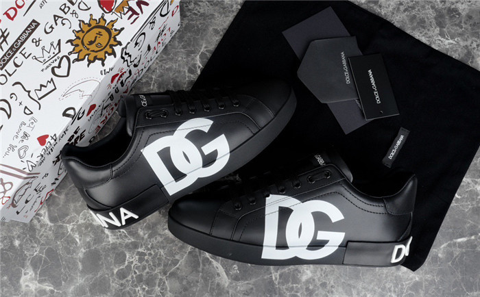 DG SNEAKER