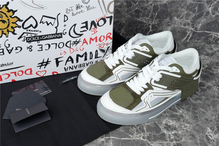 DG SNEAKER