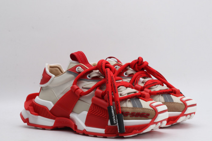 DG SNEAKER