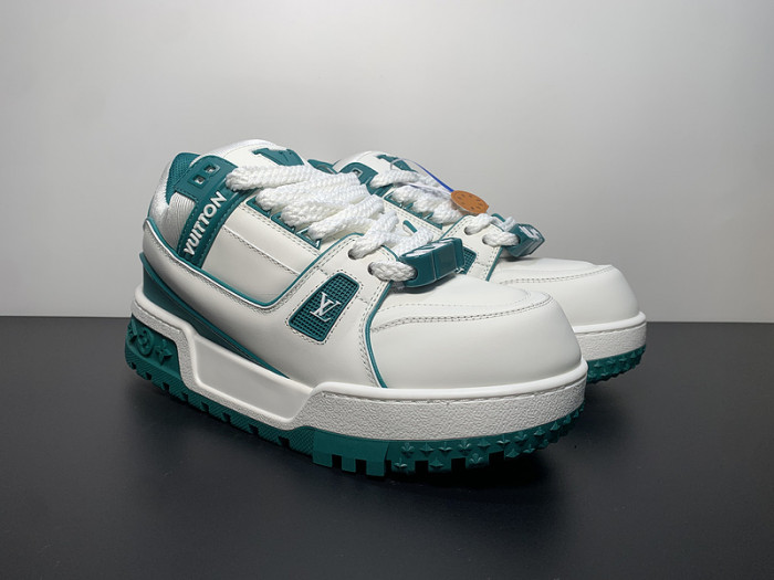 LUSV SNEAKERS