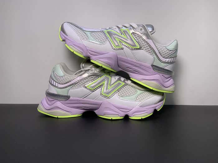 new Ba1an*e 9060 white taro men