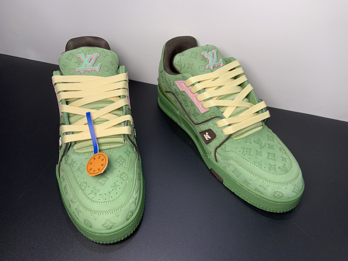 LUSV SNEAKERS
