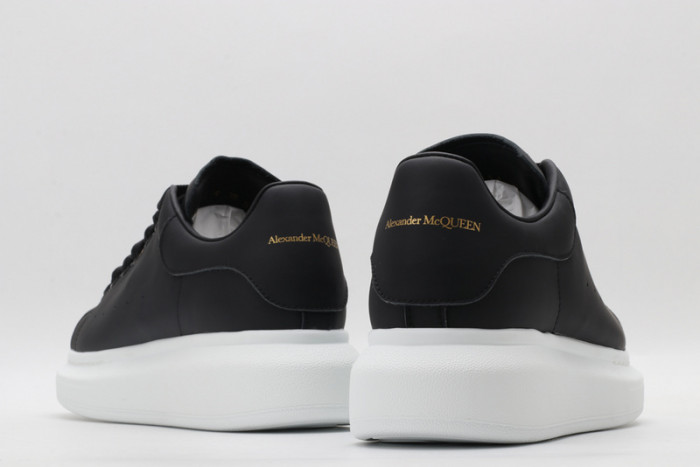 ALEXMQ Sneakers