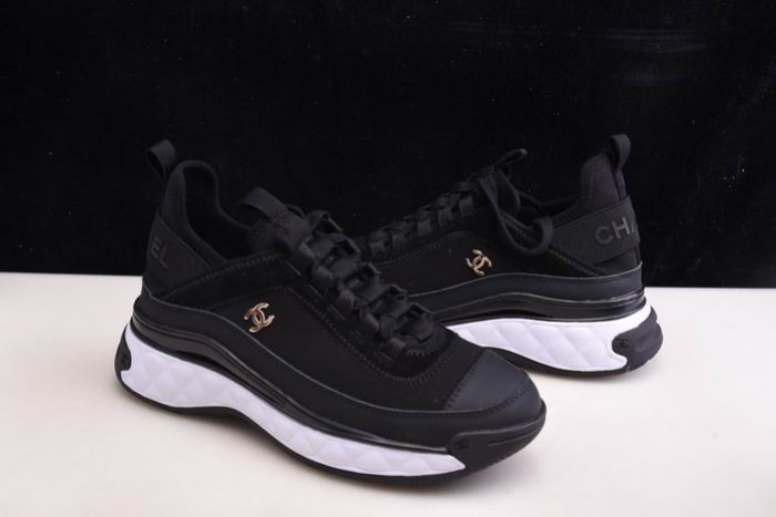CHNL Sneaker