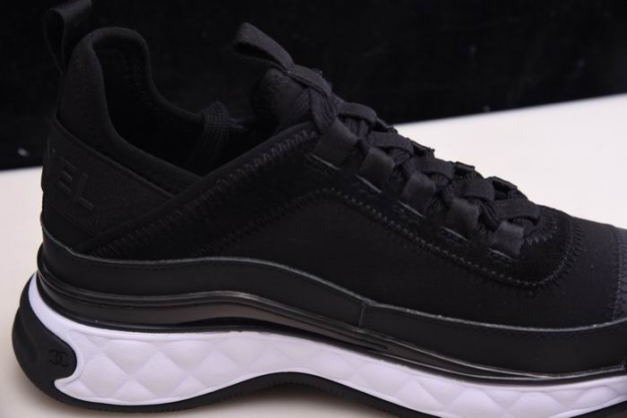 CHNL Sneaker