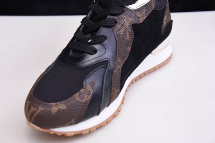 LUSV SNEAKERS